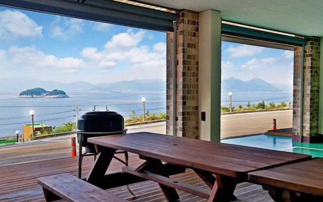 The King Muintel Pension