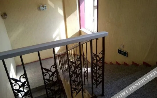 OYO Tianjin XiangmuVillage Guesthouse