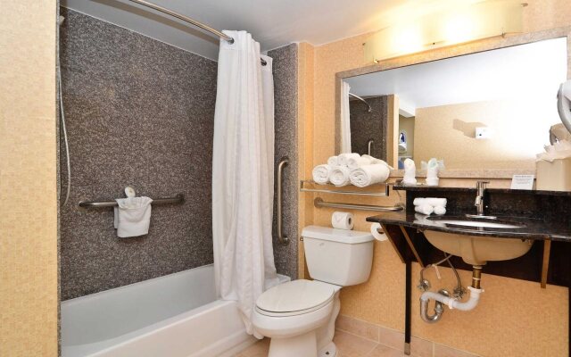 La Quinta Inn & Suites by Wyndham Washington DC / NoMa