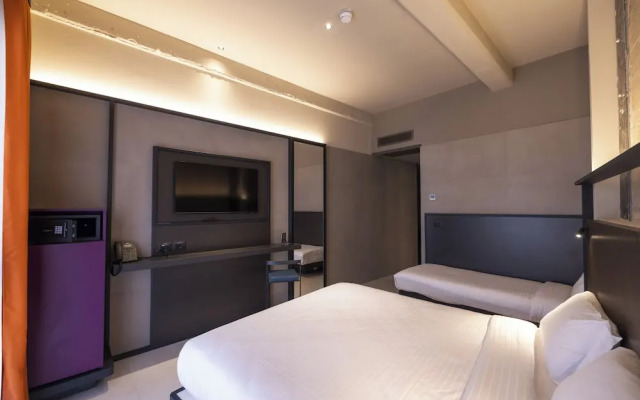 Joy 124 Hotel Milano