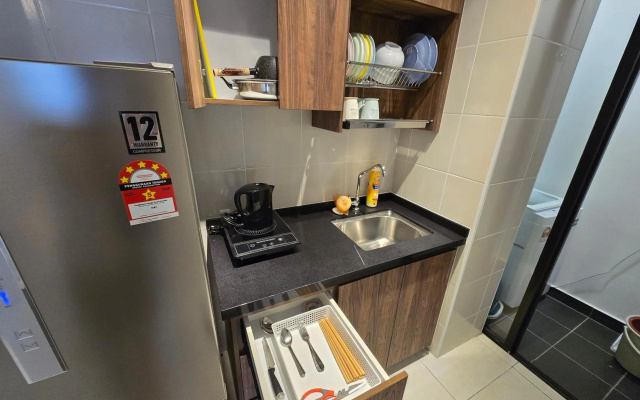 Cozy 2 bedrooms 4 pax Menjalara Near Desa Park City – Kitchen – Kuala Lumpur