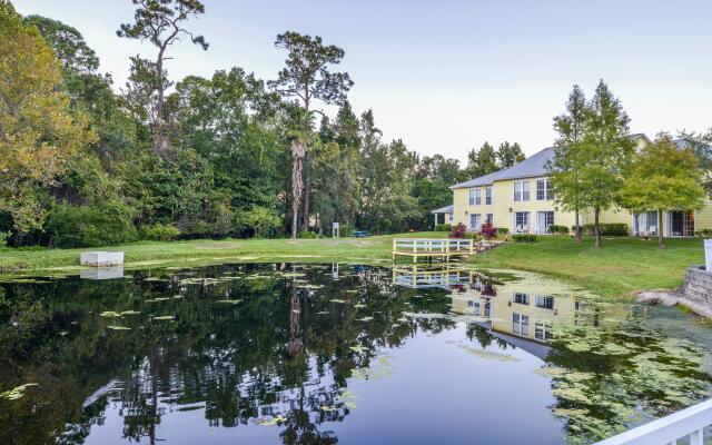 Barefoot Suites