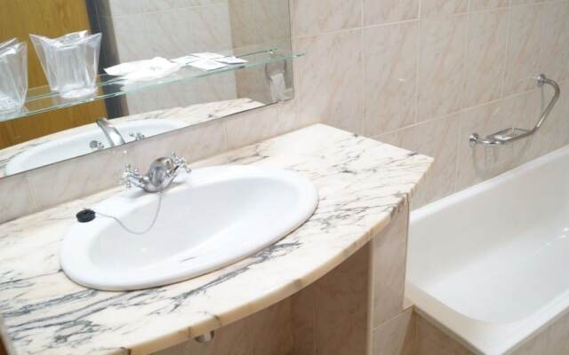 Grande Hotel Dom Dinis