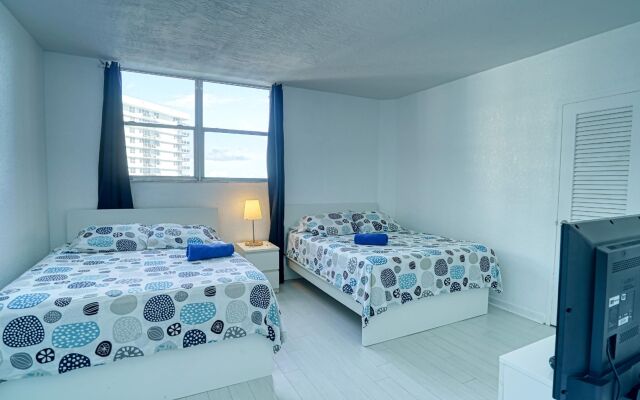 The Tides on Miami Hollywood