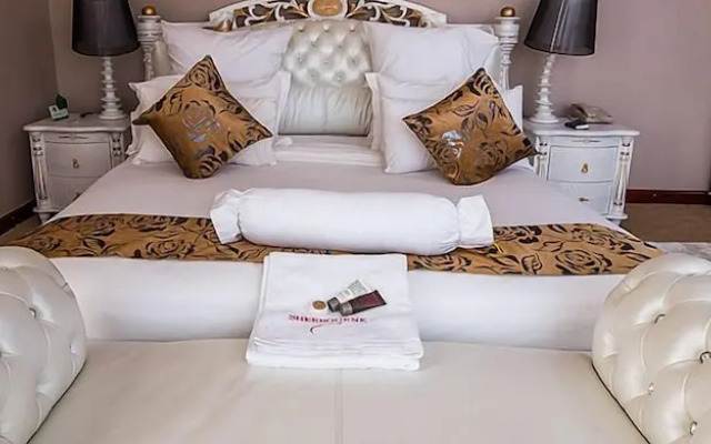 Sherbourne Hotel