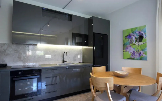Carabella Residence