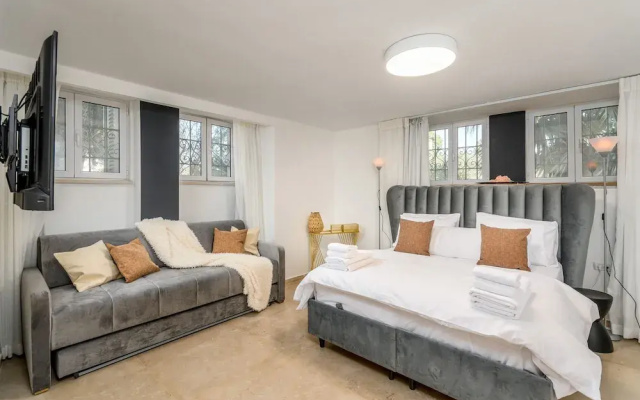 Nina Luxury Apartment
