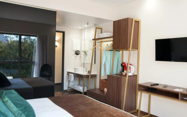 B4B Athens Signature Hotel
