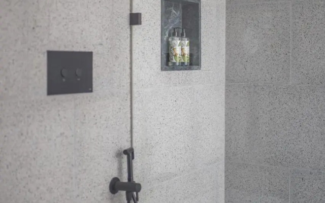 62 Design House II