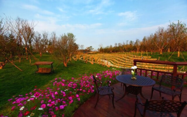 YT Longhu Seaview Garden Holiday Villa