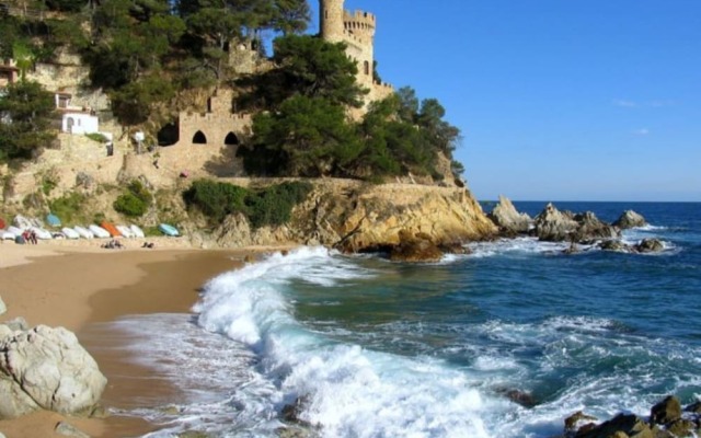 Villa in Lloret de Mar - 104825 by MO Rentals