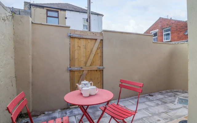 49 Waddington Road