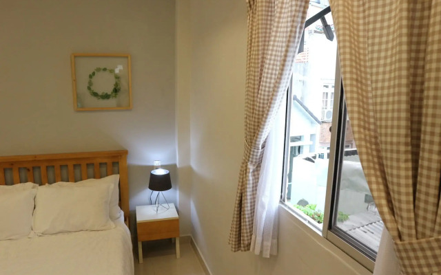 Long Hostel