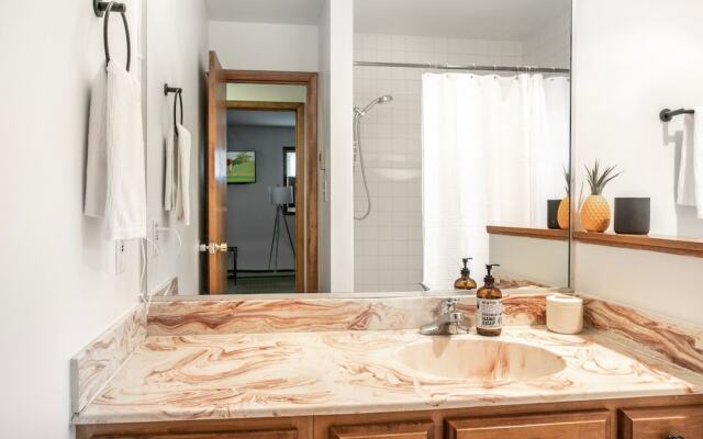 3a Grouse Glen 3 Bedroom Condo