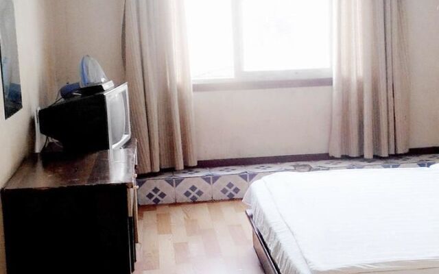 Huangting Hotel