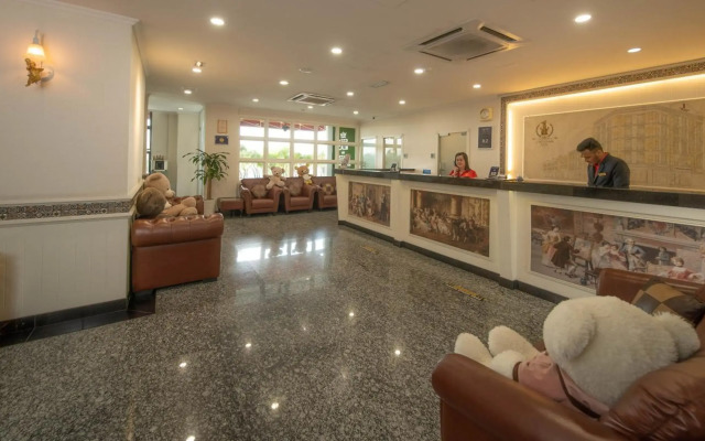1 Million Hotel
