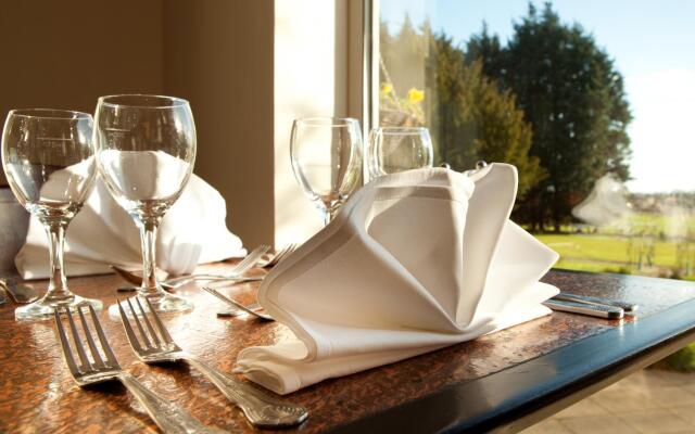 Mercure Chester Abbots Well Hotel