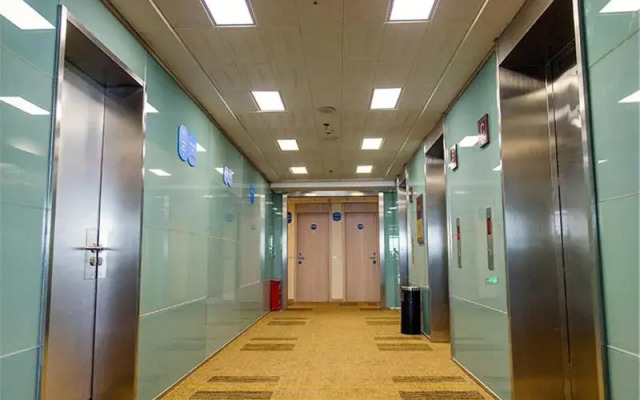 Hanting Express Chengdu Gaoxin District Century City