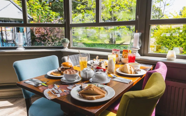 Abbey Inn