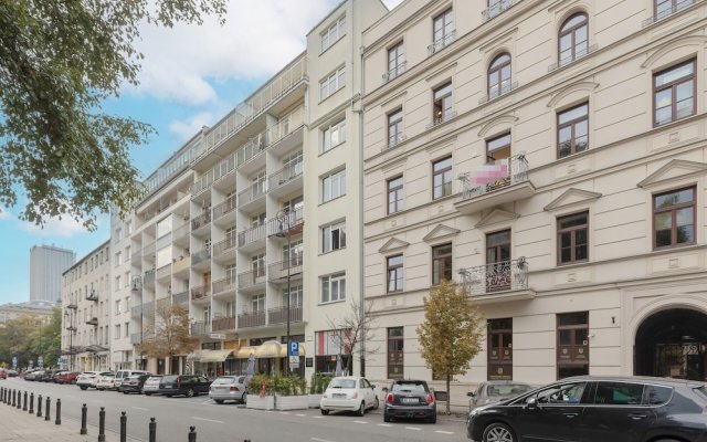 Apartment Wspólna Warsaw by Renters
