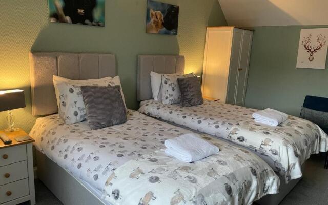 Whinburn Guest House