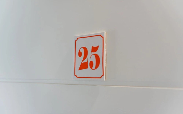 Olivia s Apartment 25