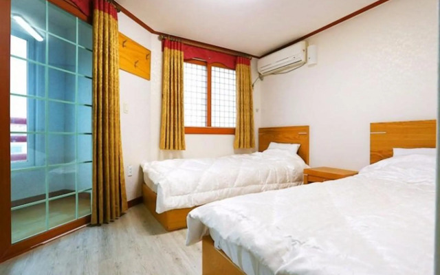 Island Love Pension