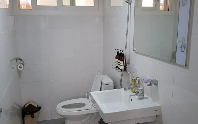 Gamja House - Hostel