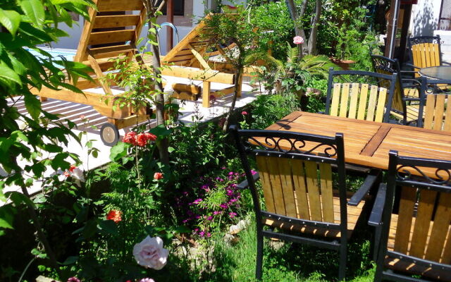 Akropolis Guest House