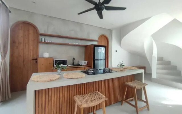 Mandapa Villa Kedungu by ABM