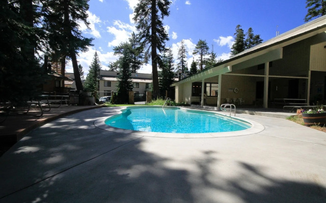 Mammoth Mountain Reservations Condo Collection