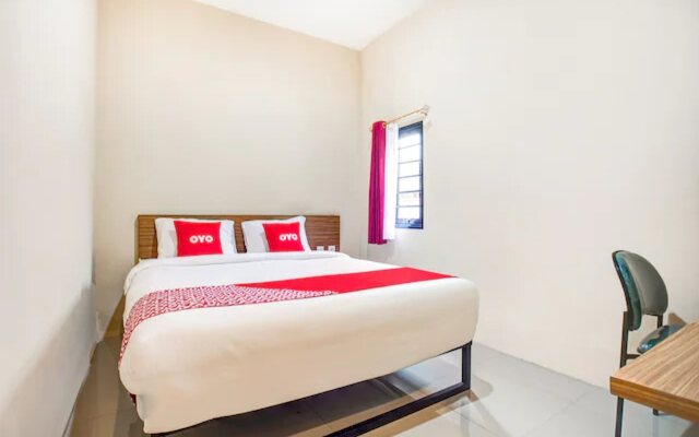 OYO 3462 Cimindi Residence