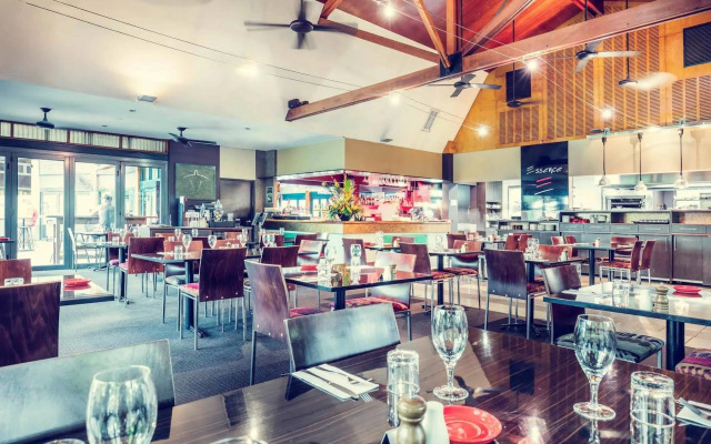 Mercure Darwin Airport Resort