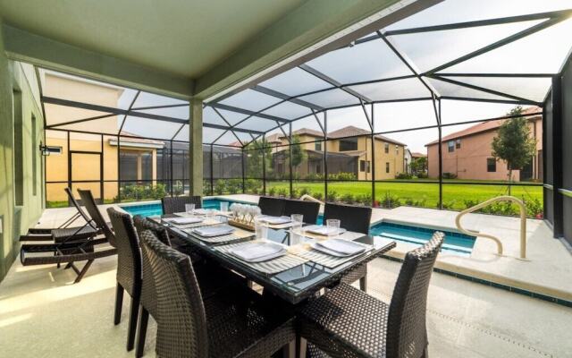 5267 Wildwood Way 5 Bedroom Home