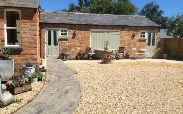 The Rear of the Plough,Everdon.