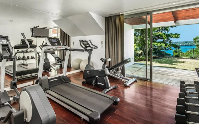 Laemsingh Villa 3a 4 Bedroom in Surin