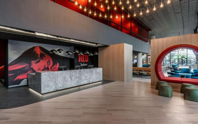 Radisson RED Hotel, Johannesburg Rosebank