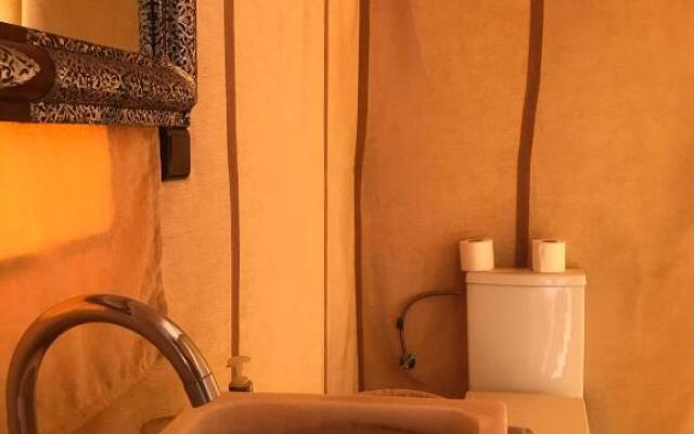 Merzouga Luxury Tents - Glamping