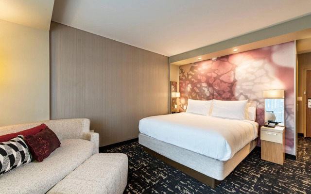 Courtyard by Marriott Winston - Salem Downtown