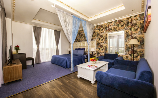 Golden Crown Hotel Saigon