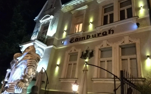 Pension Edinburgh