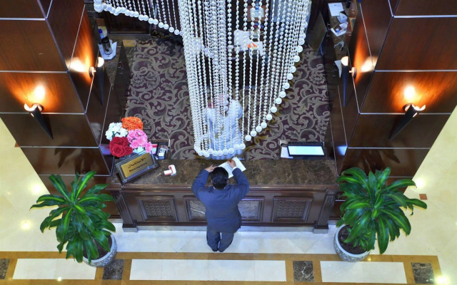 Zowar International Hotel