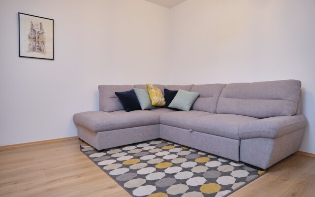 Bacci Central 2-Bedroom Apartment