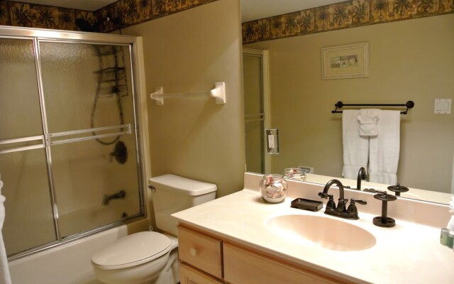 Santa Maria Harbour Resort 4 Br condo by RedAwning