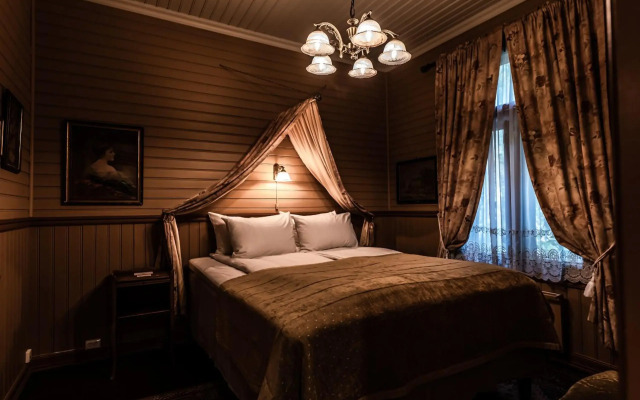 Dalen Hotel