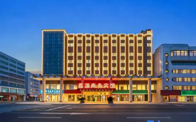 Xiantao Jiayuan Business Hotel (Shangcheng Building Third Middle School) — 2-star hotel in Xiantao