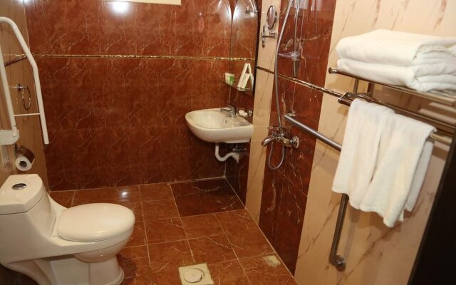 Varvan Hotels  Suites