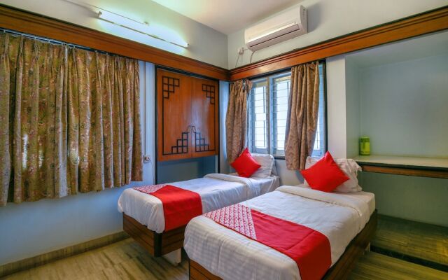 OYO 15199 Hotel Shree Maya
