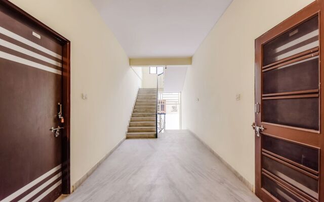 OYO 60892 Hotel Shree Sumukh