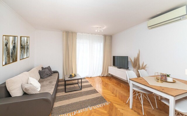 Beautiful Apartment in Split With Wifi and 1 Bedrooms